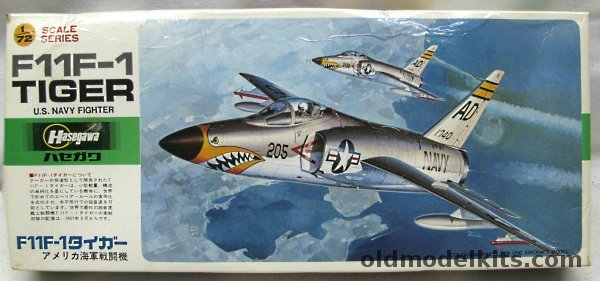 Hasegawa 1/72 Grumman F11F-1 Tiger - Navy VF-21 -  (F11F1), D17 plastic model kit